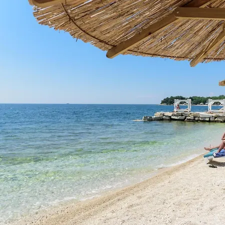 Stone House Nera With Pool