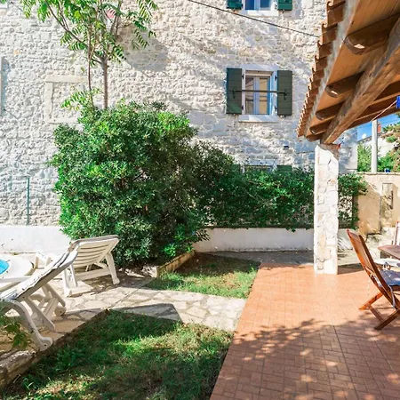 Stone House Nera With Pool Guest house *